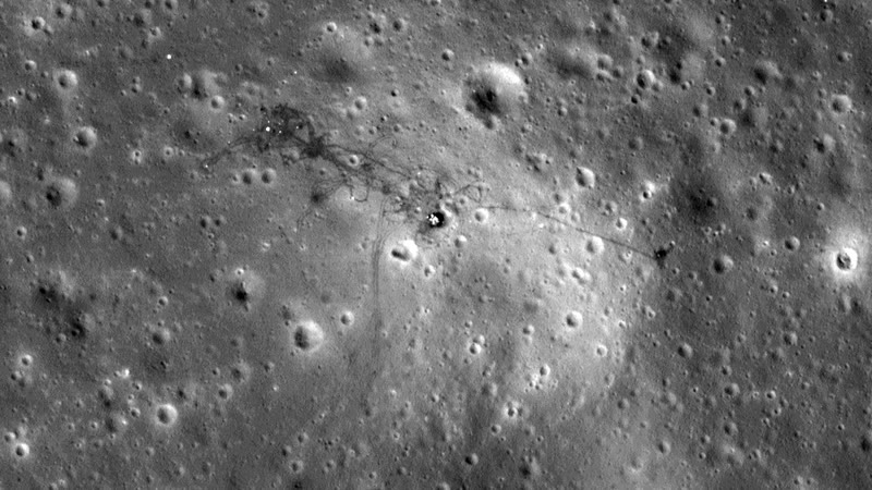 Apollo 15. LROC NAC M122184104R, 2 March 2010. Rover tracks fan out from the descent stage.