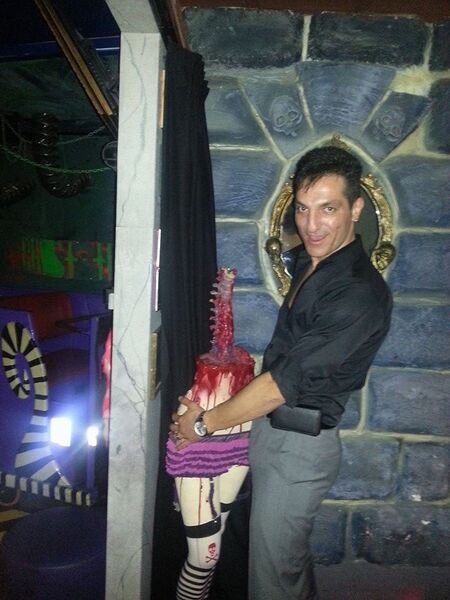 File:Simon mav creepy.jpg