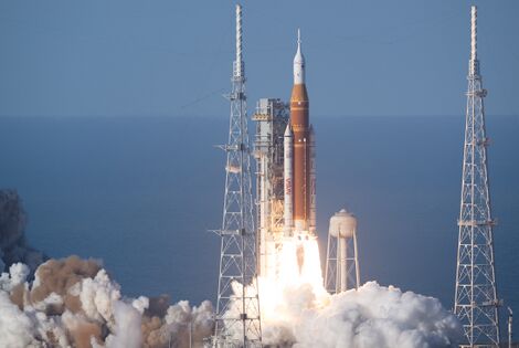 Launch image with source page: NASA.